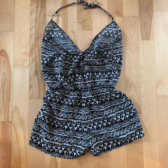 Romper - UK2LA - Picture 2 of 3